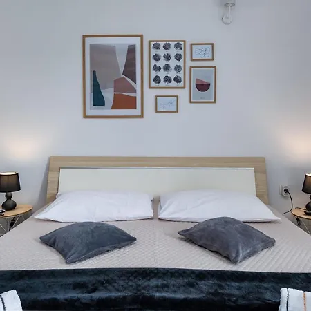 Mima Lägenhet *
